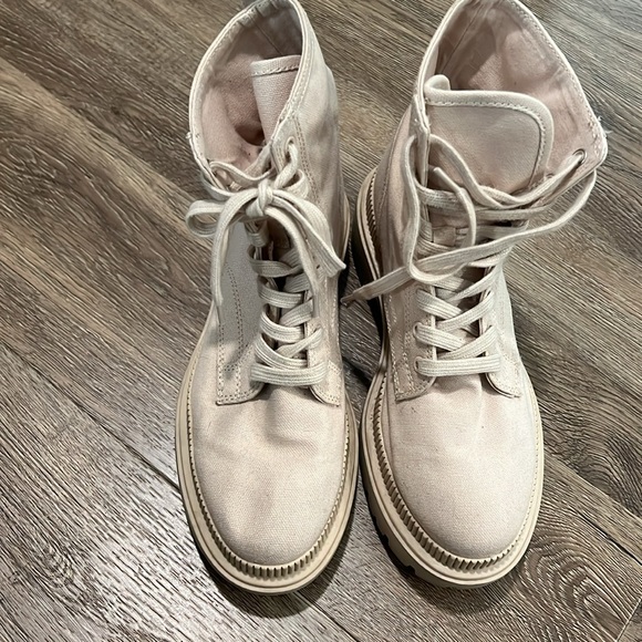 H&M chunky boot, Canvas material, Women’s size 6/7 - Picture 4 of 7